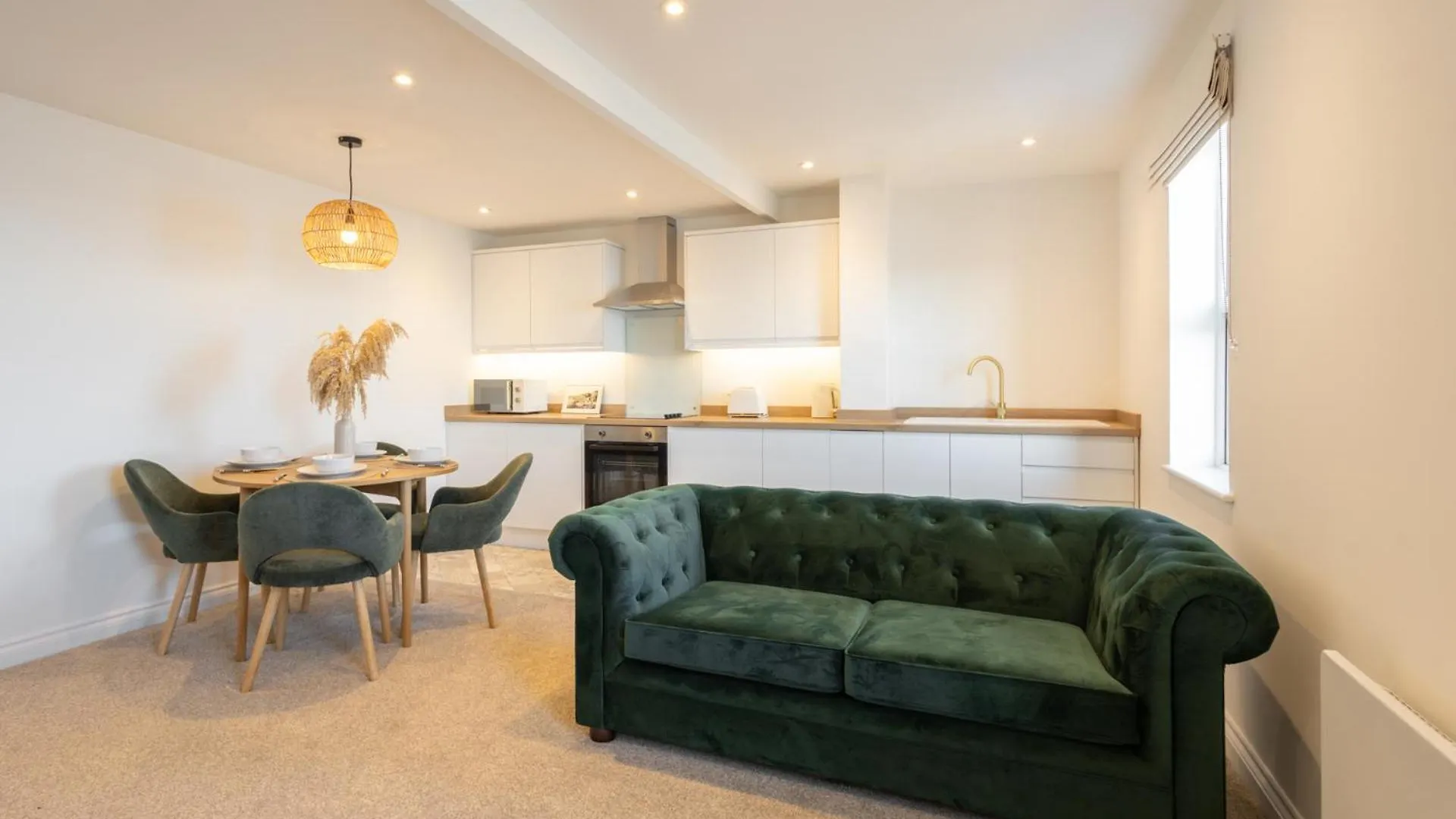 Apartment 5, King'S Court سكرابورو