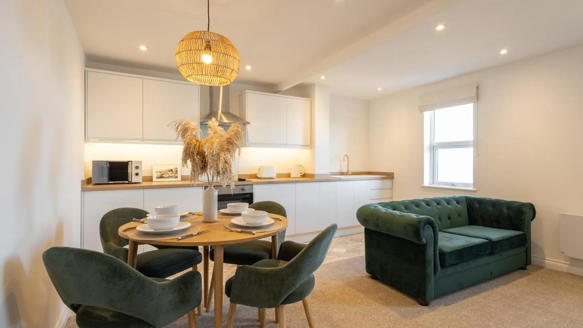 Apartment 5, King'S Court Scarborough
