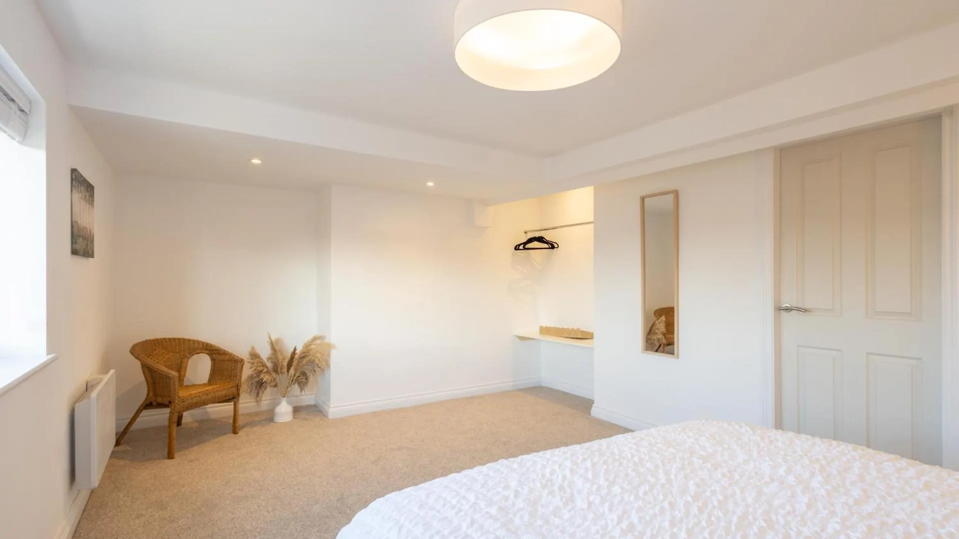 Apartment 5, King'S Court Scarborough